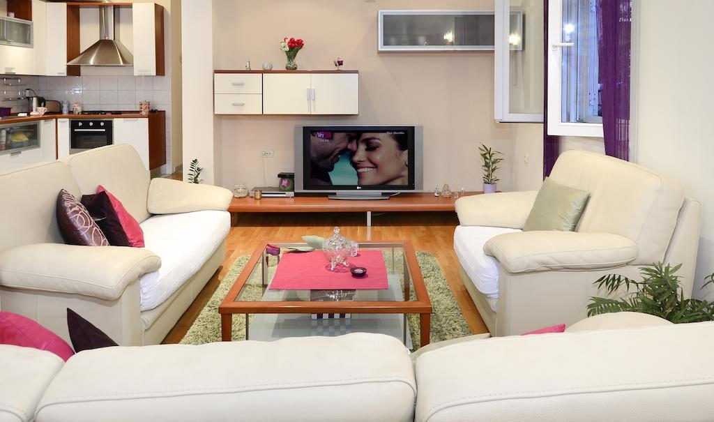 Urban Apartment Makarska Habitación foto